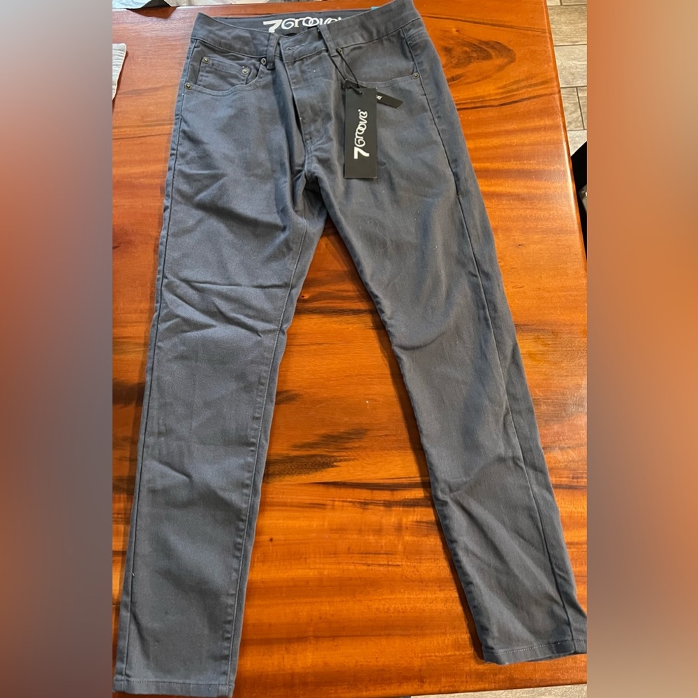 NWT 7 Groove Grey Jeans 32 W x 30 L